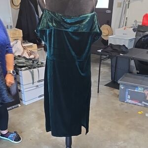 Charlotte Russe Strapless Dark Green Velvet Off The Shouoder Dress